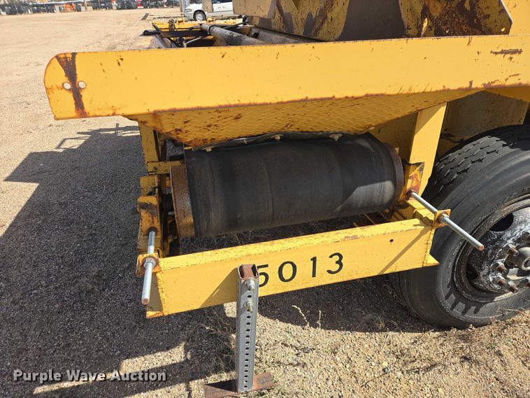 image for item EV5970 1994 Rosco SPRH-H chip spreader