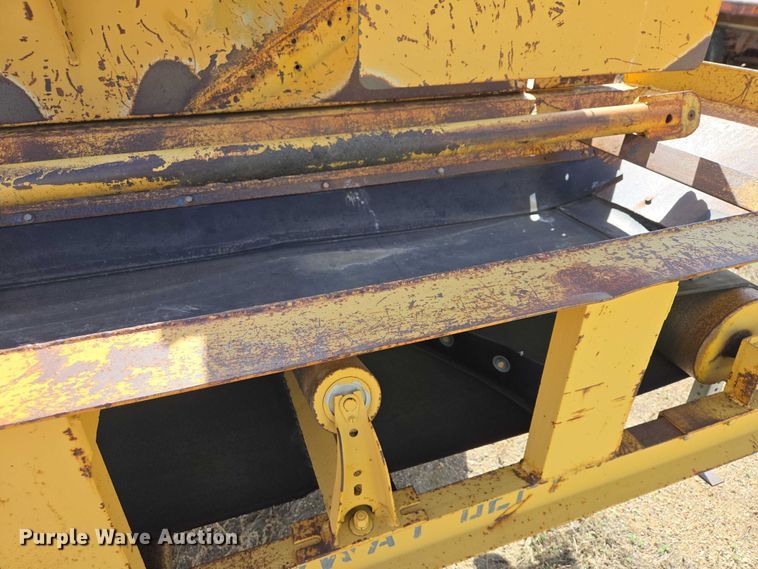 image for item EV5970 1994 Rosco SPRH-H chip spreader