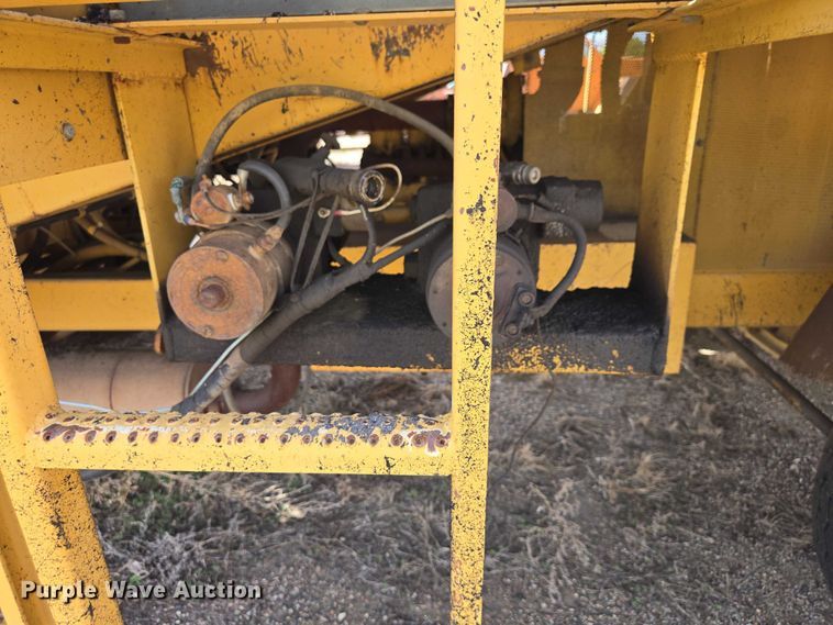 image for item EV5970 1994 Rosco SPRH-H chip spreader