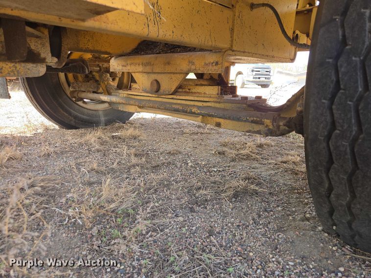 image for item EV5970 1994 Rosco SPRH-H chip spreader
