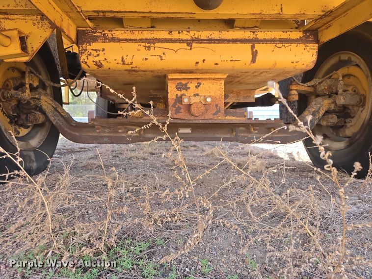 image for item EV5970 1994 Rosco SPRH-H chip spreader