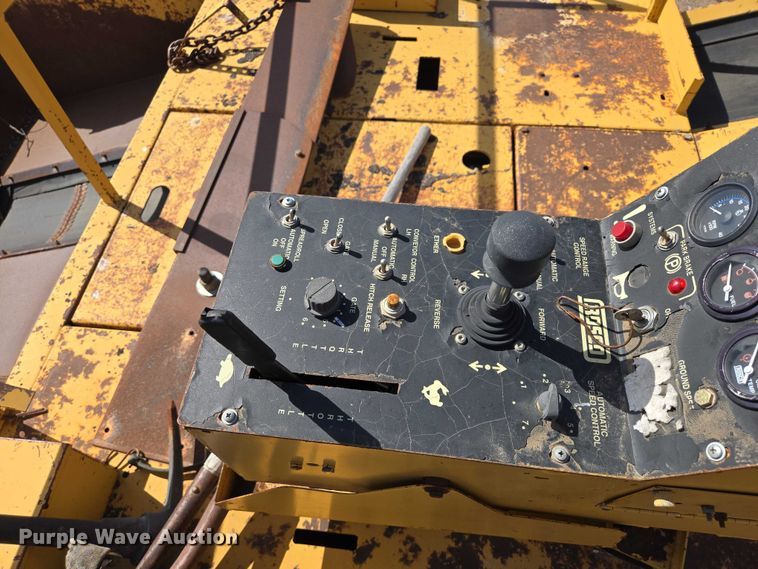 image for item EV5970 1994 Rosco SPRH-H chip spreader