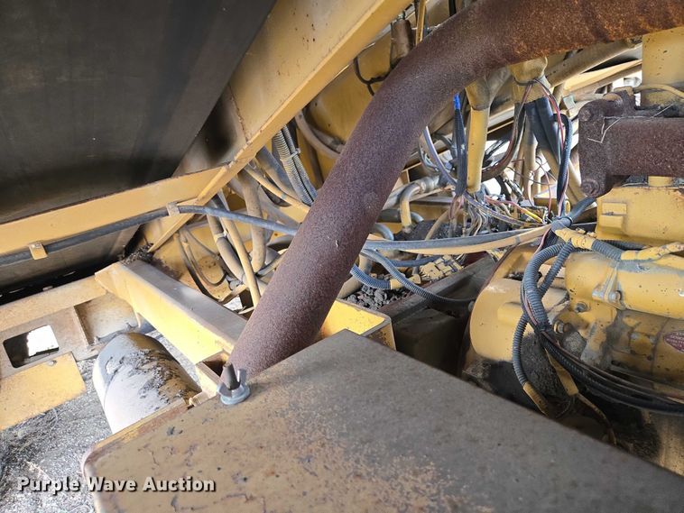 image for item EV5970 1994 Rosco SPRH-H chip spreader