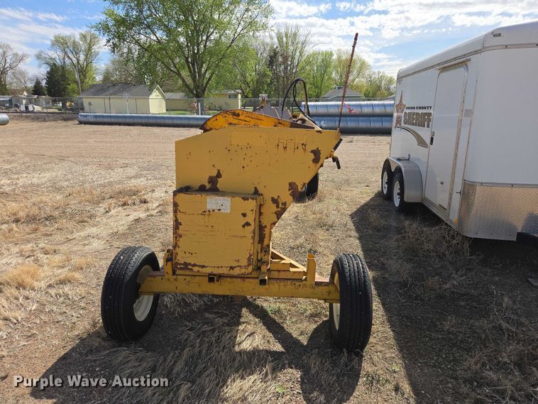image for item EV5970 1994 Rosco SPRH-H chip spreader