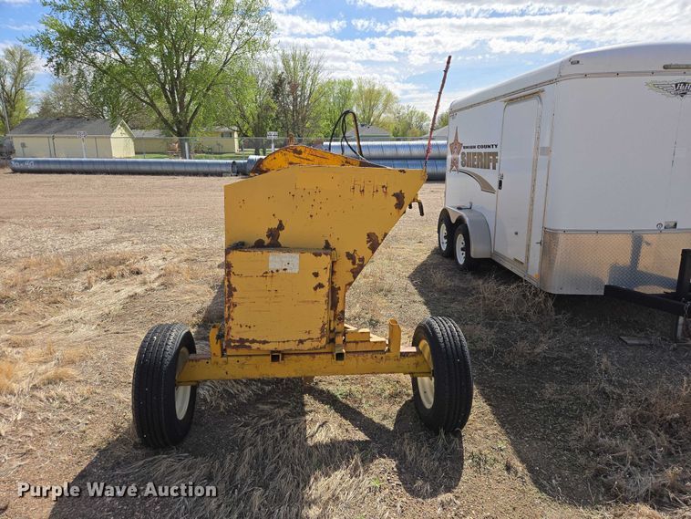 image for item EV5970 1994 Rosco SPRH-H chip spreader