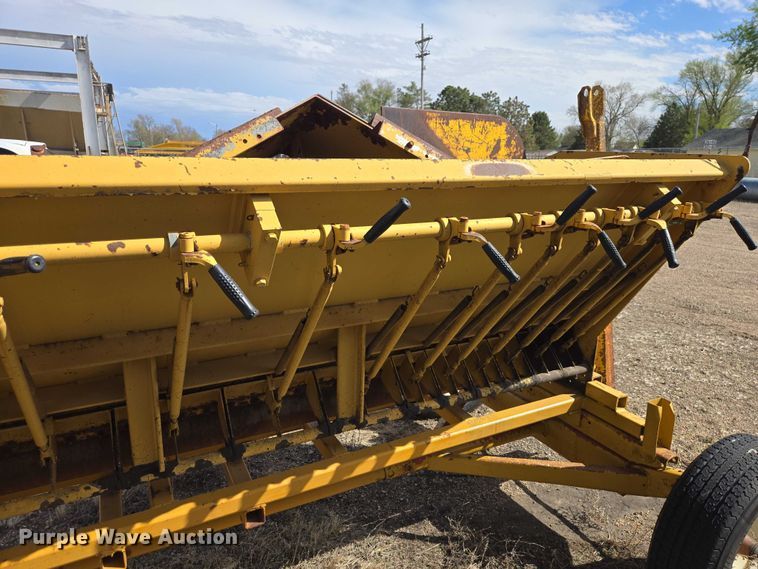 image for item EV5970 1994 Rosco SPRH-H chip spreader