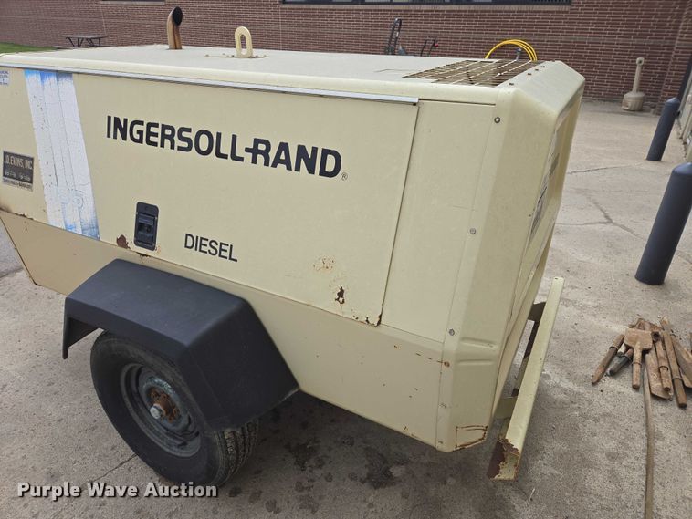 image for item EV5984 1996 Ingersoll Rand 185 air compressor