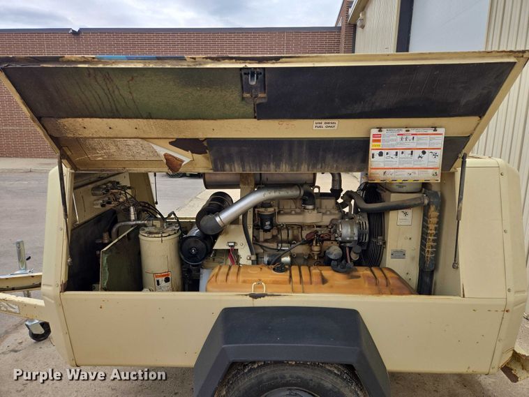 image for item EV5984 1996 Ingersoll Rand 185 air compressor