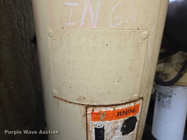 image for item EV5984 1996 Ingersoll Rand 185 air compressor