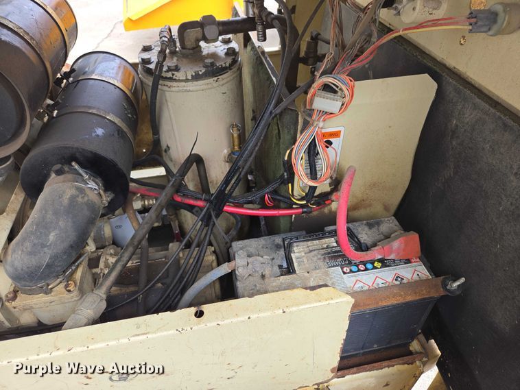 image for item EV5984 1996 Ingersoll Rand 185 air compressor