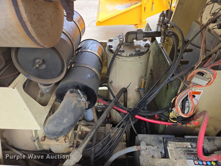 image for item EV5984 1996 Ingersoll Rand 185 air compressor