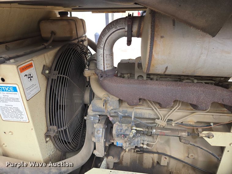 image for item EV5984 1996 Ingersoll Rand 185 air compressor