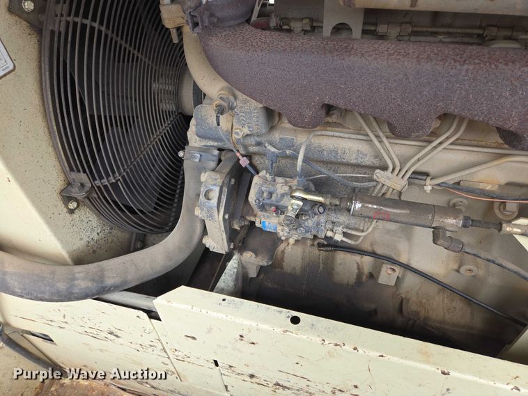 image for item EV5984 1996 Ingersoll Rand 185 air compressor