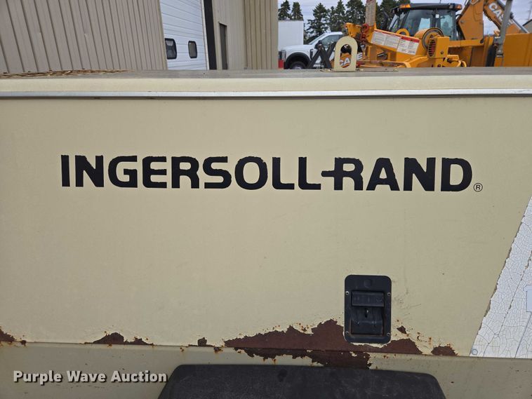 image for item EV5984 1996 Ingersoll Rand 185 air compressor