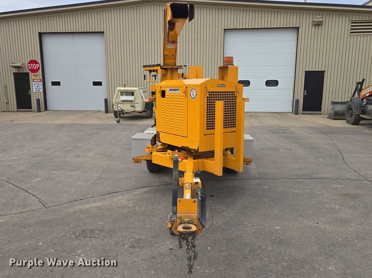 image for item EV5985 2012 Bandit 200XP wood chipper