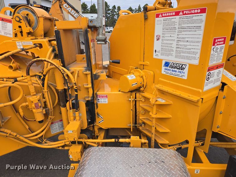 image for item EV5985 2012 Bandit 200XP wood chipper