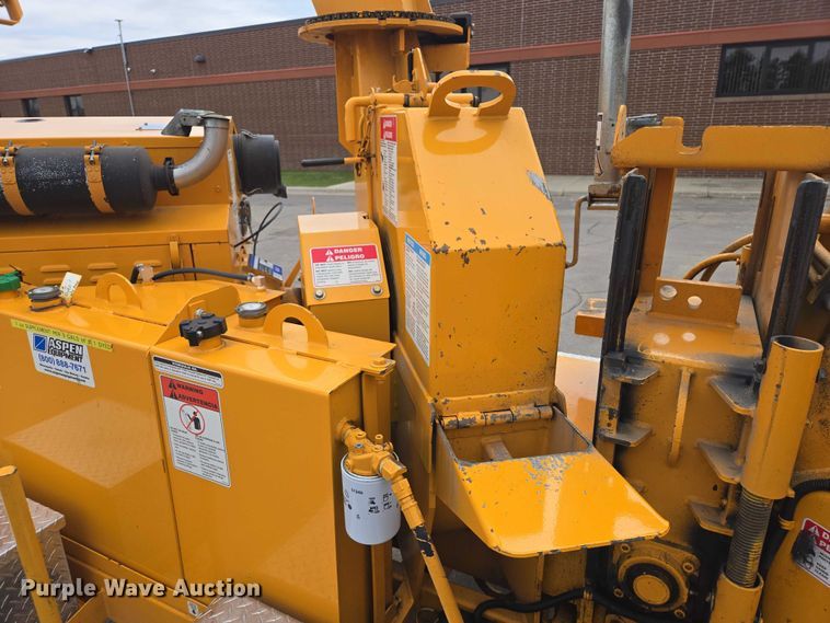 image for item EV5985 2012 Bandit 200XP wood chipper