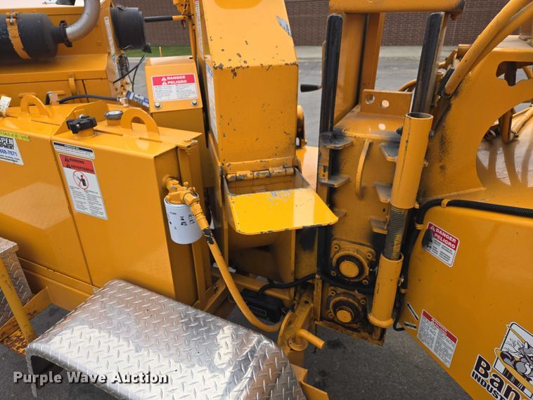 image for item EV5985 2012 Bandit 200XP wood chipper
