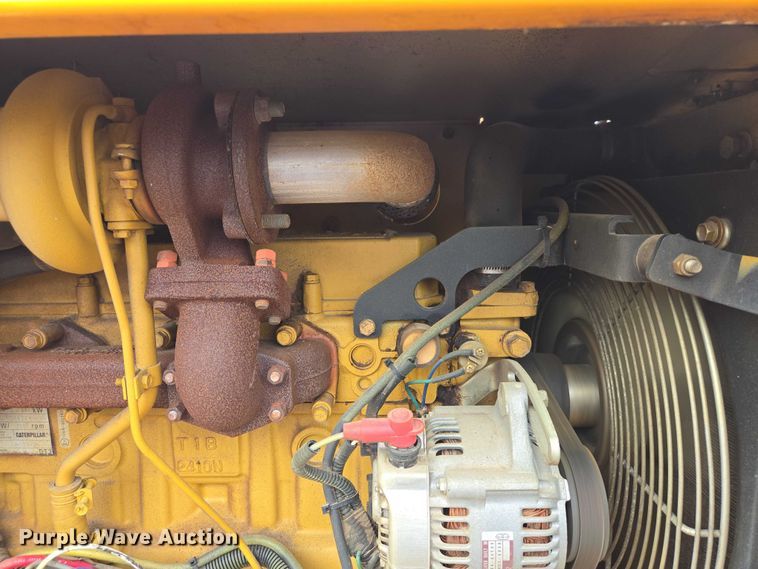 image for item EV5985 2012 Bandit 200XP wood chipper