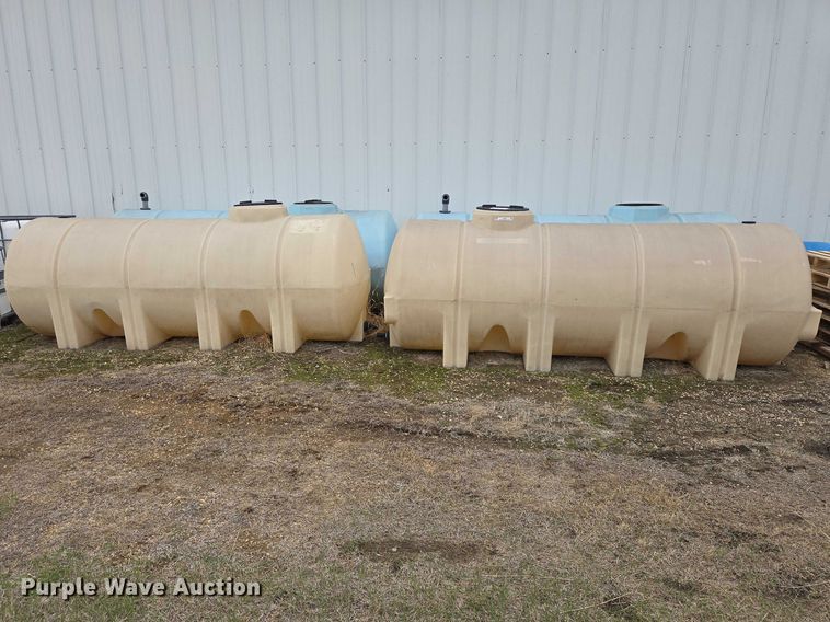 image for item EV5986 (4) poly tanks