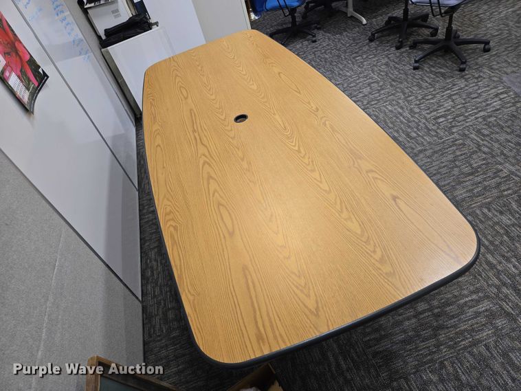 image for item EV5987 Table