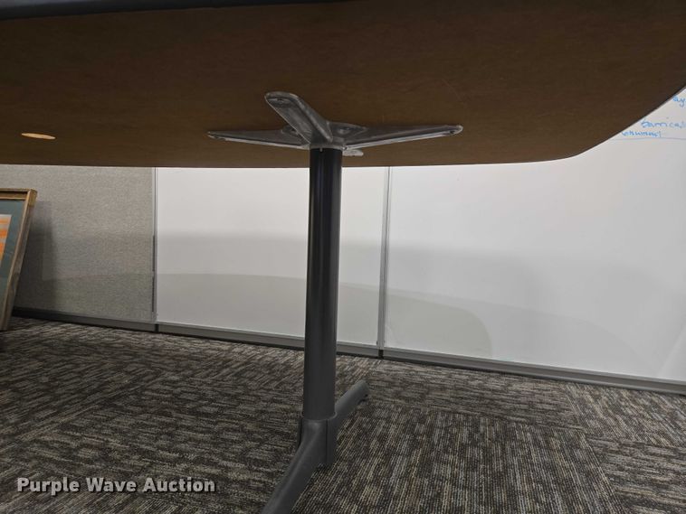 image for item EV5987 Table