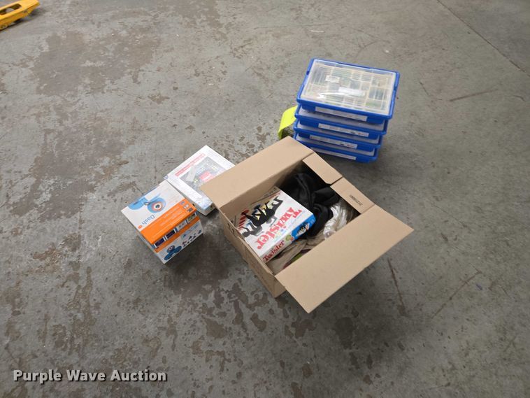 image for item EV5996 Assorted toys
