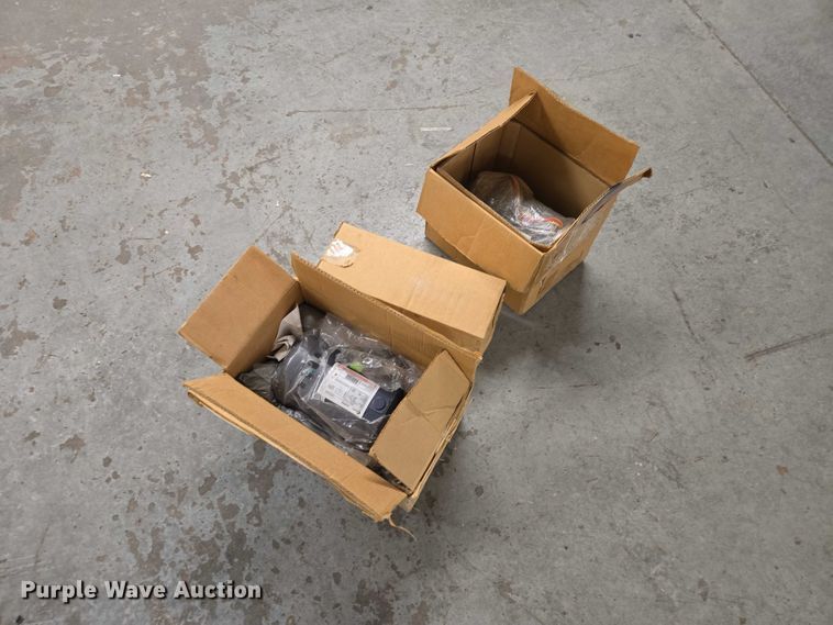 image for item EV5998 (3) electric motors