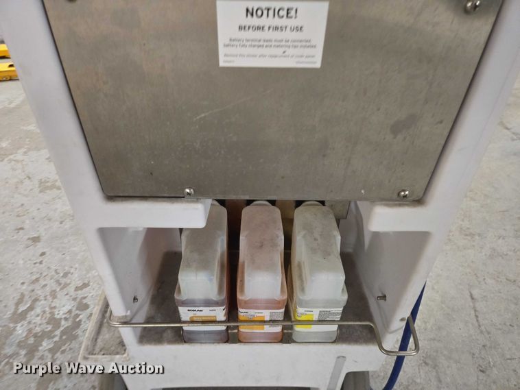 image for item EV5999 EcoLab cleaning caddy