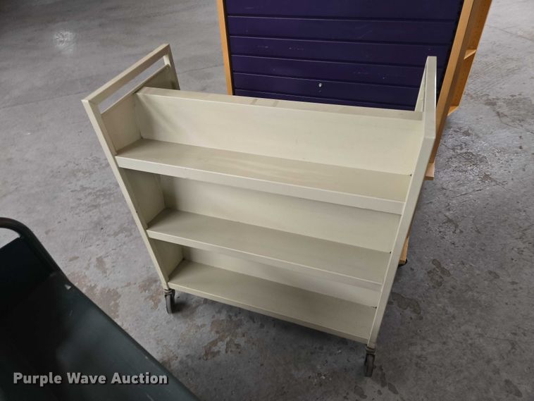 image for item EV6000 Assorted shelves