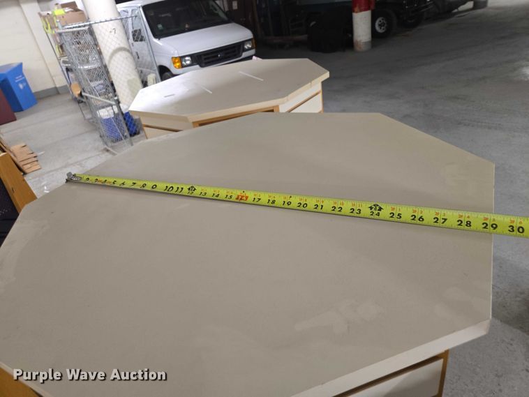 image for item EV6000 Assorted shelves