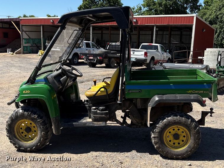 image for item EW0064 2010 John Deere Gator utility vehicle