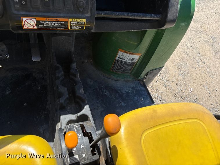 image for item EW0064 2010 John Deere Gator utility vehicle