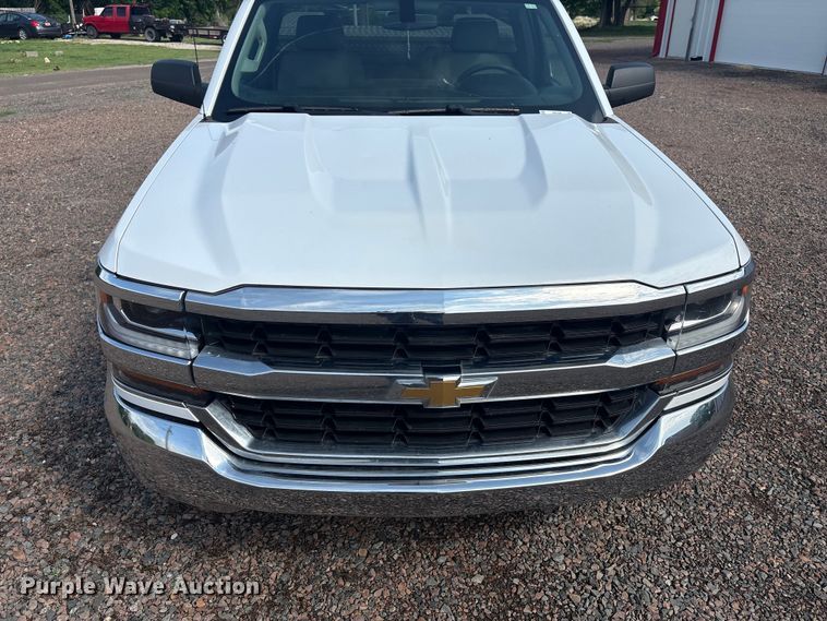 image for item EW1536 2017 Chevrolet Silverado 1500 pickup truck