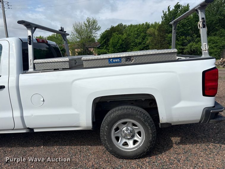 image for item EW1536 2017 Chevrolet Silverado 1500 pickup truck