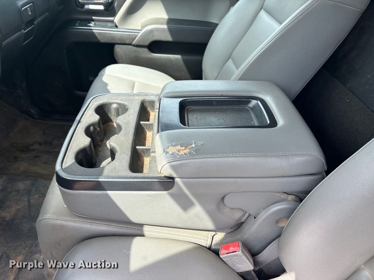 image for item EW1536 2017 Chevrolet Silverado 1500 pickup truck