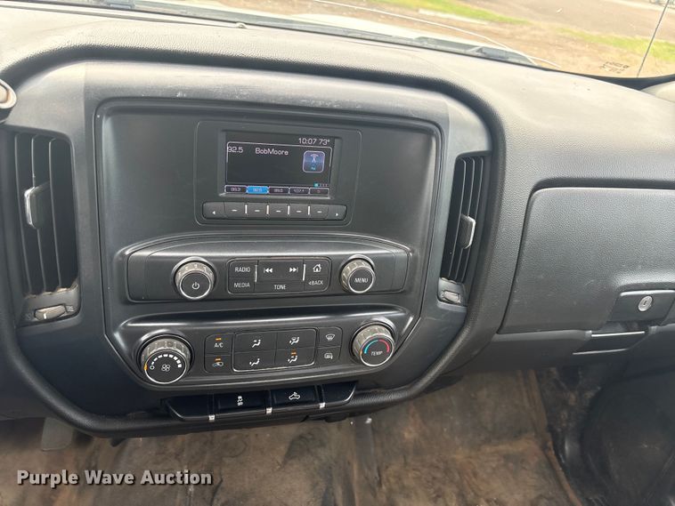 image for item EW1536 2017 Chevrolet Silverado 1500 pickup truck
