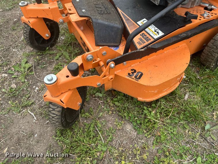 image for item EW2008 Scag SFC30-7CV-S lawn mower