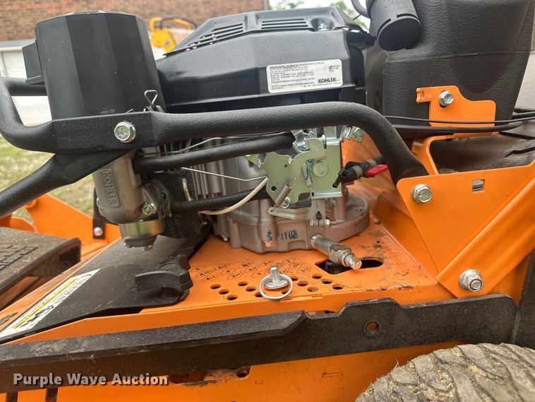 image for item EW2008 Scag SFC30-7CV-S lawn mower