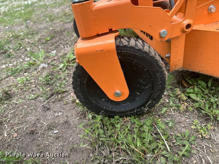 image for item EW2008 Scag SFC30-7CV-S lawn mower