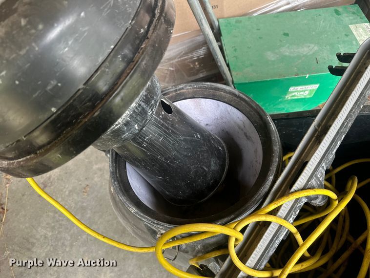 image for item EW2009 Auqa Clean 15 floor cleaner