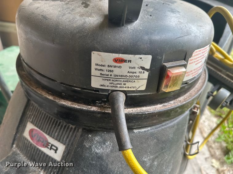 image for item EW2009 Auqa Clean 15 floor cleaner