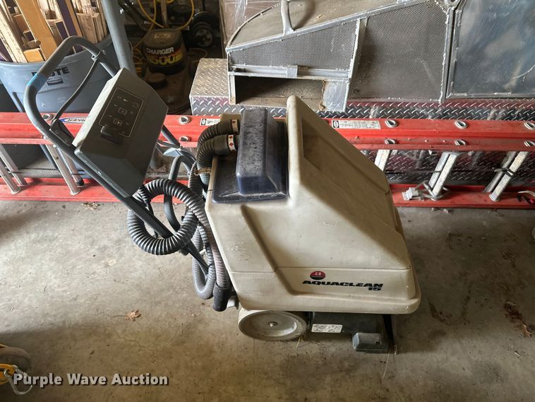 image for item EW2011 (7) floor scrubbers