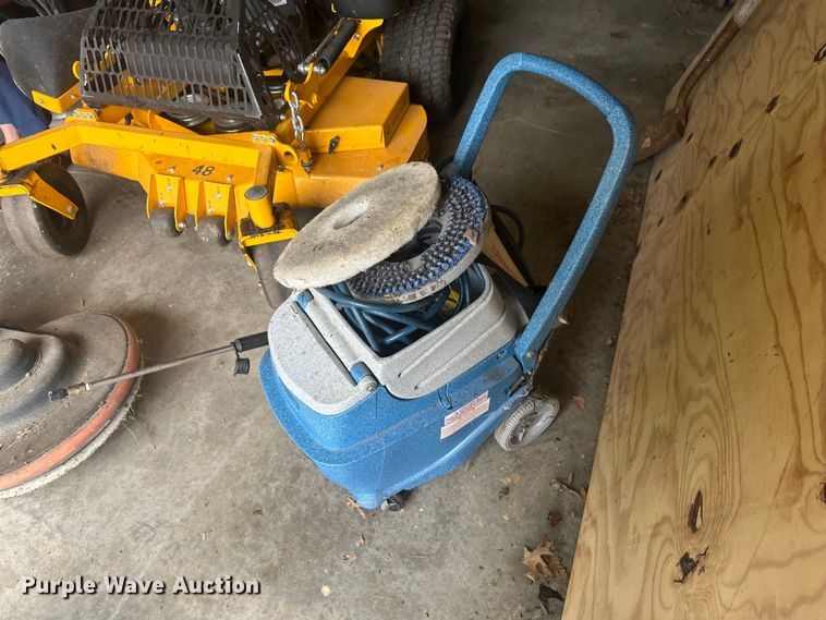image for item EW2011 (7) floor scrubbers