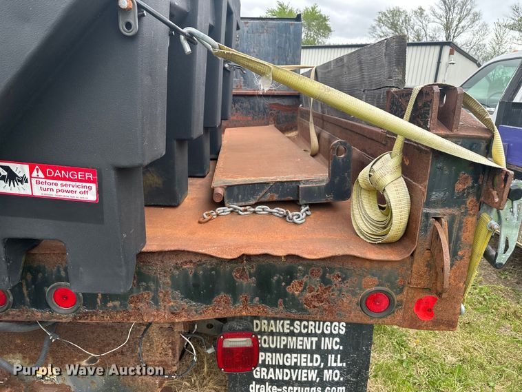 image for item EW2023 2006 Ford F350 Super Duty Ext. Cab dump bed pickup truck