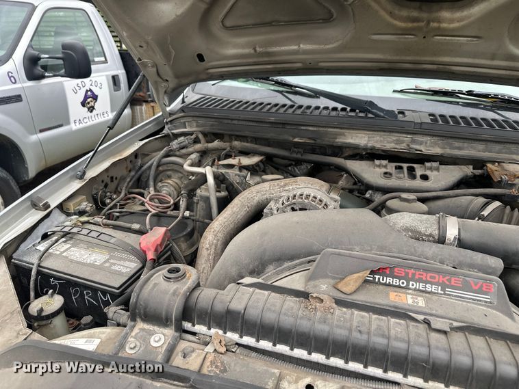 image for item EW2023 2006 Ford F350 Super Duty Ext. Cab dump bed pickup truck
