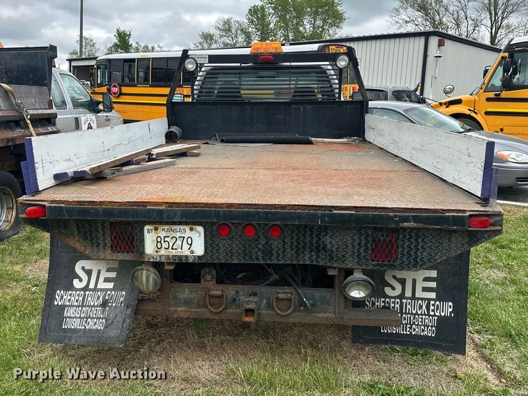 image for item EW2024 2000 Ford F350 Super Duty flatbed pickup truck