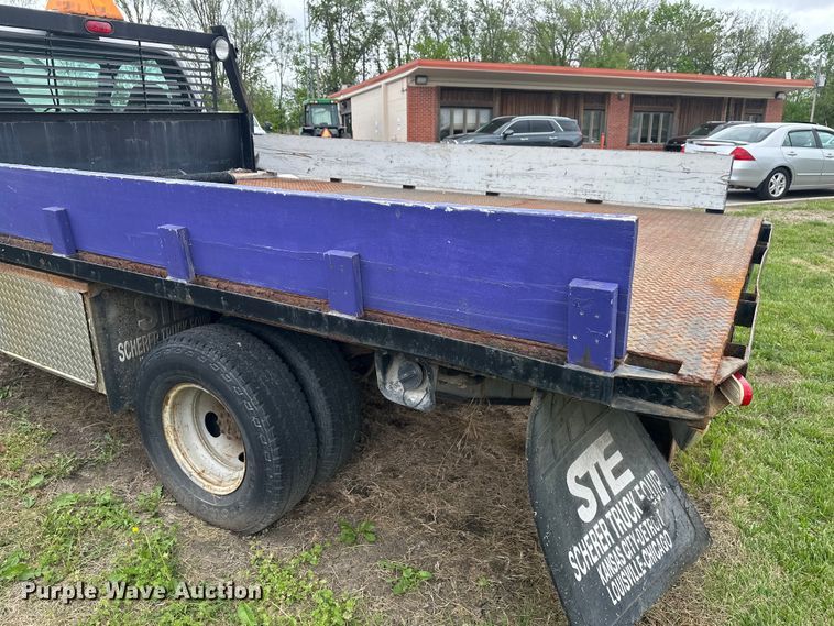 image for item EW2024 2000 Ford F350 Super Duty flatbed pickup truck