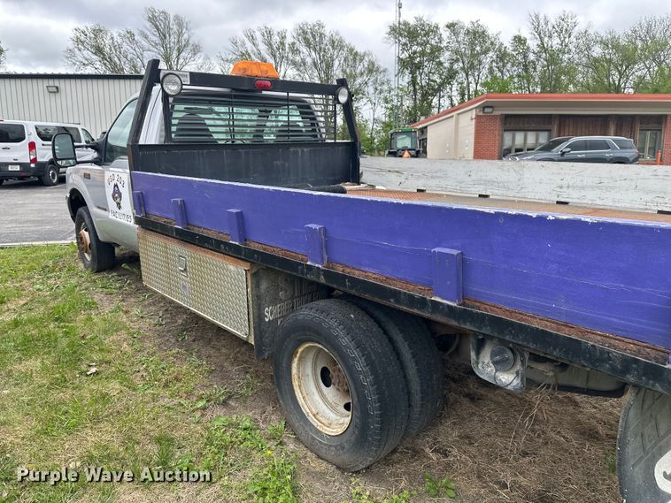 image for item EW2024 2000 Ford F350 Super Duty flatbed pickup truck