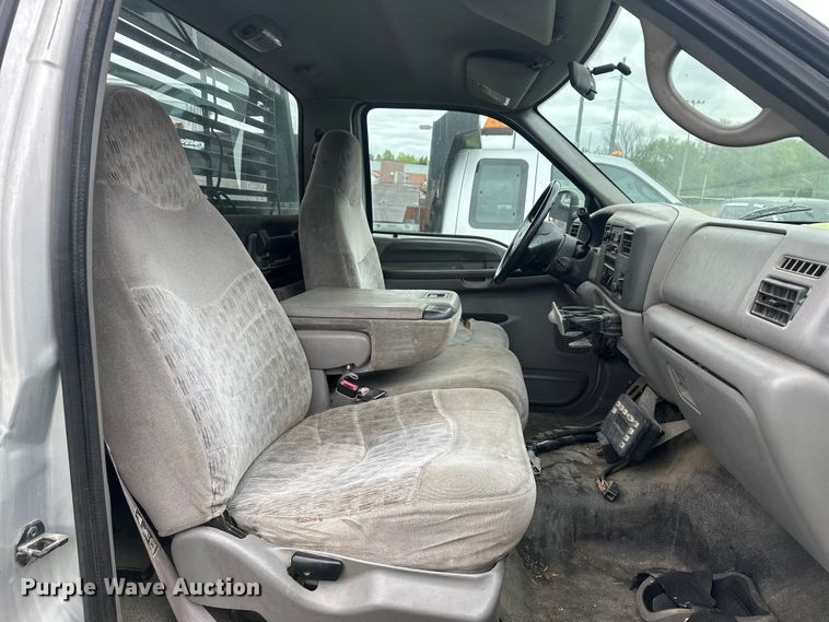 image for item EW2024 2000 Ford F350 Super Duty flatbed pickup truck
